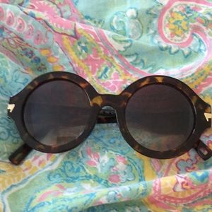 Tortoise design sunglasses, TTurk